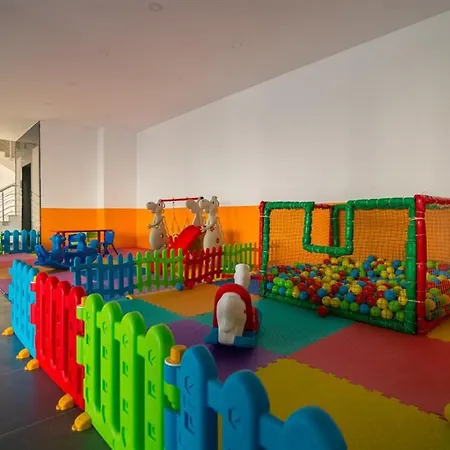 Exodus Mahmutlar B Blok Apartment
